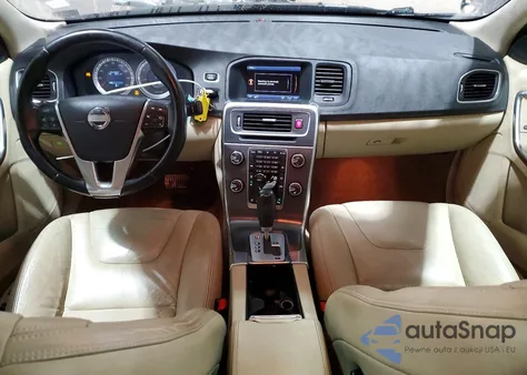 2012 Volvo S60 T5 z USA, uszkodzony, nr VIN YV1622FS3C2112237